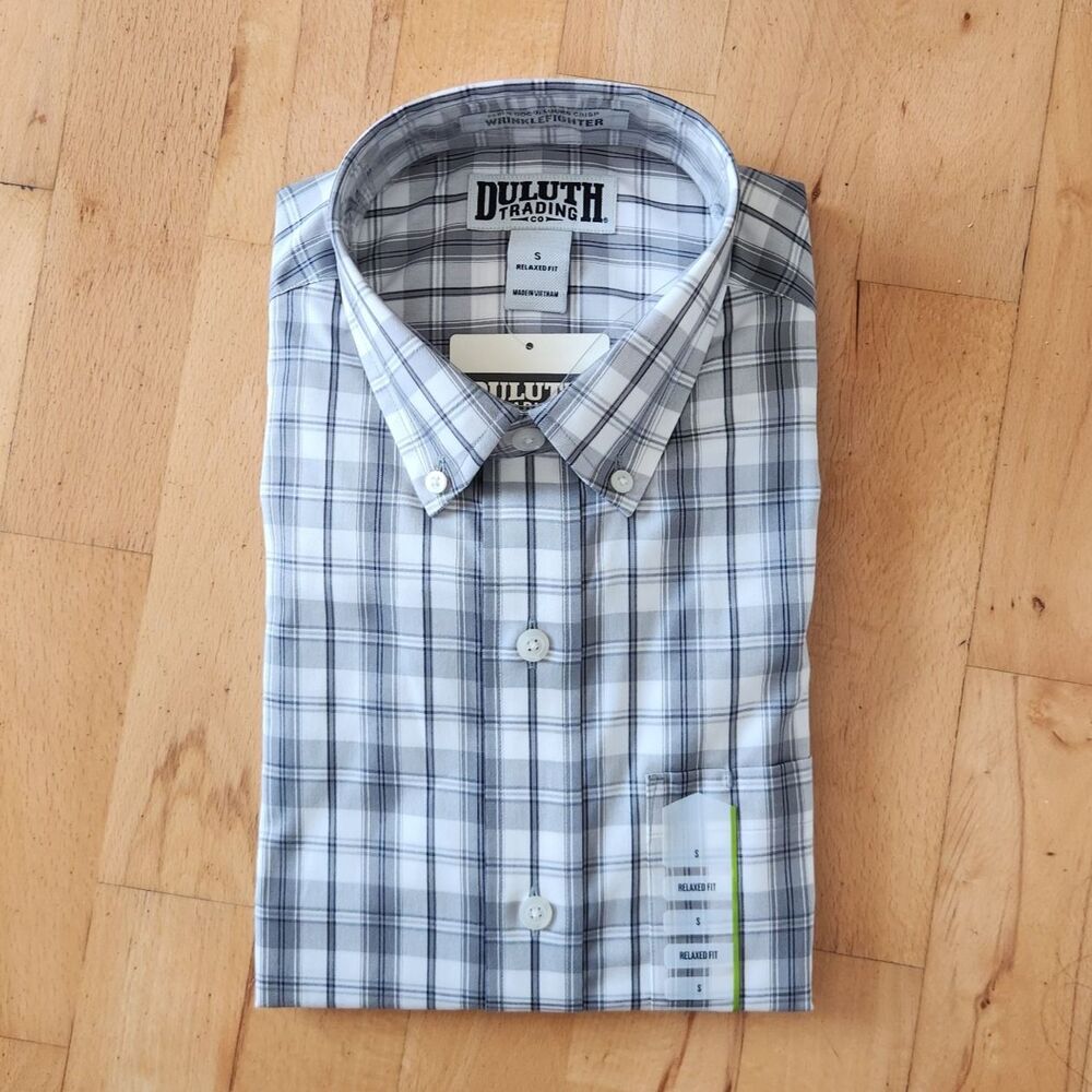 Men's Wrinklefighter Relaxed Fit LongSleeve 100% Cotton Button Down Shirt, Small